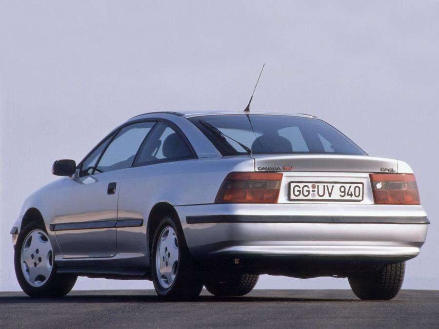  Opel Calibra 2.0i 16V 1990 года  (фото 4 из 23)